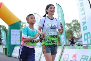 BIB: 1656
                            <button type="button" onclick="openModal(3656782)" class="btn btn-primary btn-sm float-right btn-popup" data-toggle="modal" data-target=".modal-high-quality">
                        <i class="fas fa-shopping-cart"></i> Add to Cart
                    </button>
                                            <button type="button" onclick="isThisMe(3656782, true)" class="btn btn-success btn-sm float-right btn-popup btn-isme hidden" data-toggle="tooltip" data-placement="bottom" title="นี่คือรูปของคุณใช่ไหม คลิกที่นี่เพื่อเอาเข้าอัลบั้ม">
                        <i class="fas fa-plus"></i> Add to album
                    </button>
                    <button type="button" onclick="isThisMe(3656782, false)" class="btn btn-warning btn-sm float-right btn-popup btn-isnotme hidden">
                        <i class="fas fa-ban"></i> Remove from album
                    </button>